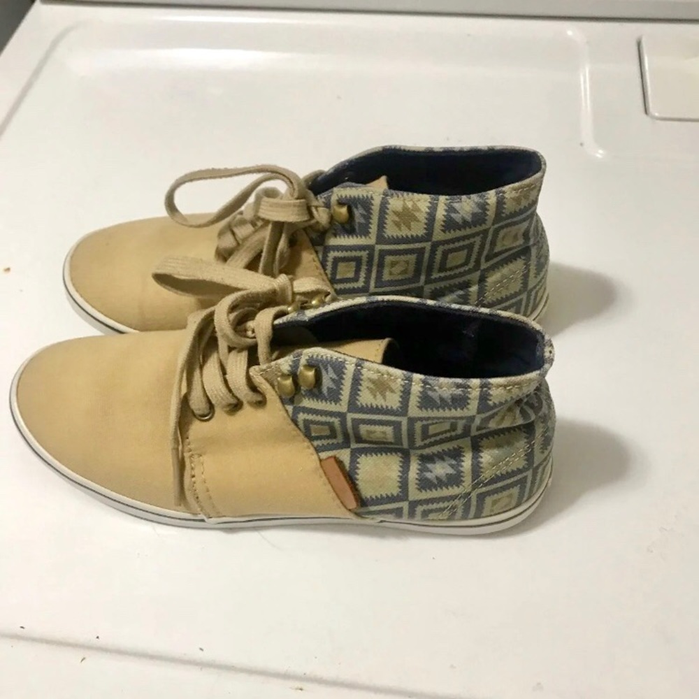 Women’s Vans high top shoes